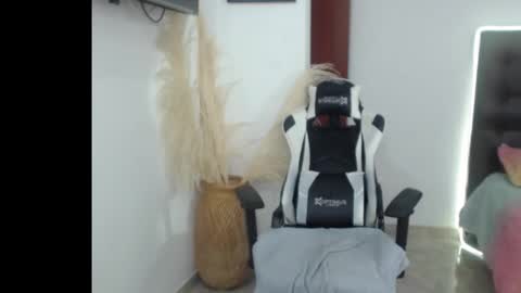 samy_vsn online show from November 2025 07:24:01 PM