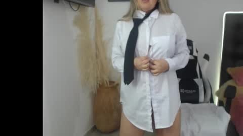 samy_vsn online show from November 2025 07:41:02 PM