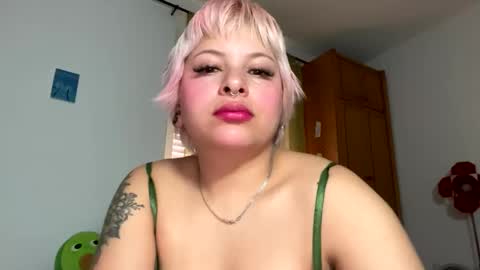 Samymoon online show from May 2026 09:39:02 AM