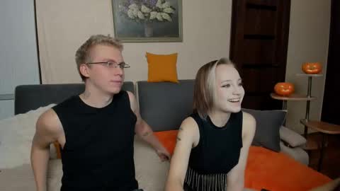 Snapshot of samyscott chatting on November 2025 09:44:02 AM SamyScott online show from November 2025 09:44:02 AM