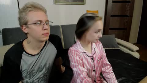 Snapshot of samyscott chatting on November 2025 10:25:02 AM SamyScott online show from November 2025 10:25:02 AM