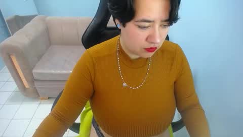 samythomas_t online show from December 2025 02:38:01 AM