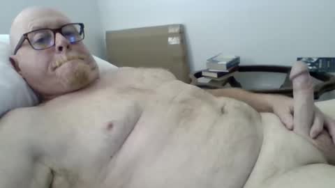 sanager40 online show from December 2025 03:19:02 PM