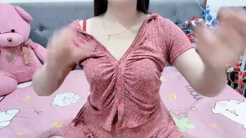 sanami_sian_ online show from April 2026 12:22:01 AM