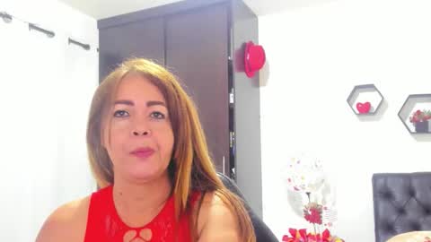 Sanddi  online show from March 2026 09:21:02 PM