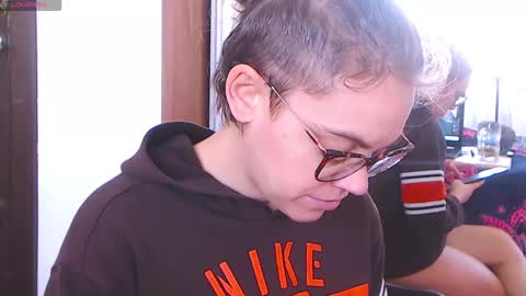 Sandra online show from February 2025 02:23:02 PM