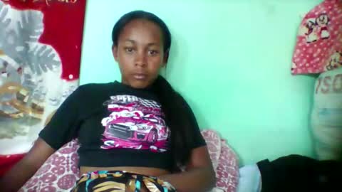 sandra1253099 online show from September 2025 07:04:01 PM