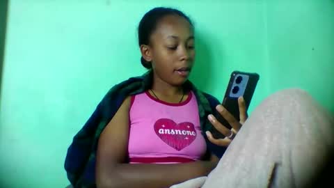 sandra1253099 online show from March 2026 06:51:02 AM