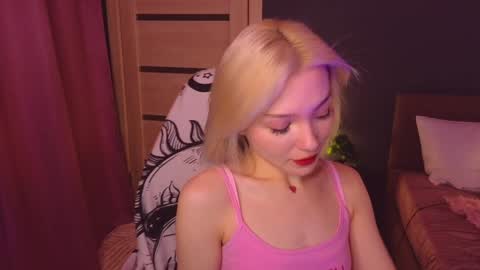 Sandy  online show from January 2025 01:08:01 AM