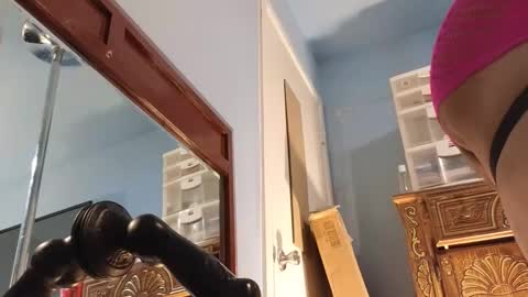 Sandra online show from February 2025 07:13:02 AM