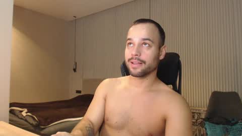 DeAlex online show from January 2025 10:43:02 AM