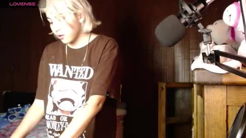 Snapshot of sandy_straw chatting on December 2025 06:07:02 AM sandy_straw online show from December 2025 06:07:02 AM