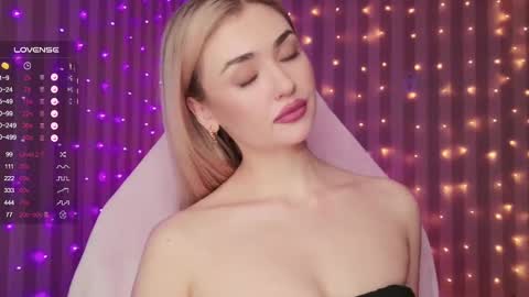 Sandy online show from March 2025 05:50:02 AM