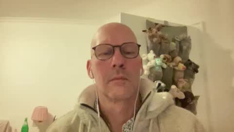 Snapshot of santaclausonice chatting on November 2025 10:34:02 PM santaclausonice online show from November 2025 10:34:02 PM