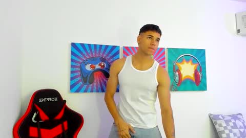 Maximo Santana online show from February 2026 01:09:02 PM