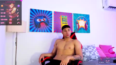 Maximo Santana online show from February 2026 12:37:02 PM