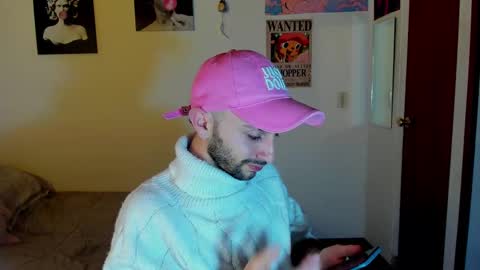 Snapshot of santi_mateo chatting on September 2025 04:02:02 AM Santi online show from September 2025 04:02:02 AM