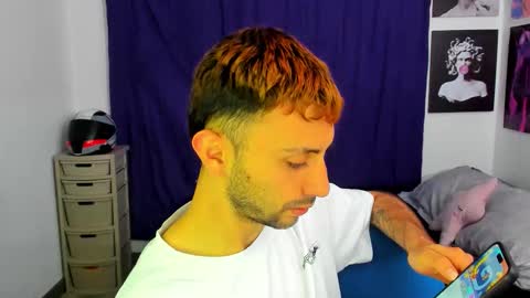 Snapshot of santi_mateo chatting on January 2026 02:38:01 AM Santi online show from January 2026 02:38:01 AM