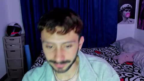 Snapshot of santi_mateo chatting on March 2026 03:56:01 AM Santi online show from March 2026 03:56:01 AM