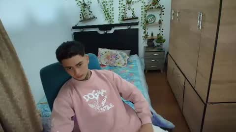 santi_ss online show from July 2026 12:59:02 AM