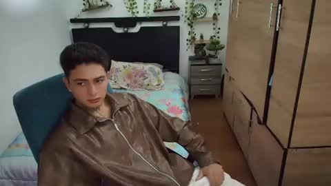 santi_ss online show from July 2026 02:20:02 AM