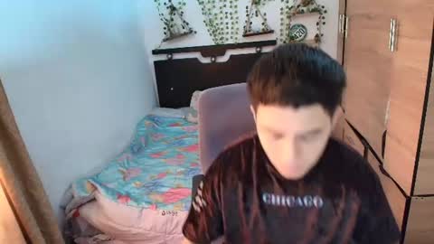 santi_ss online show from July 2026 01:21:02 PM