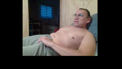 santiago_n online show from July 2026 11:41:02 AM
