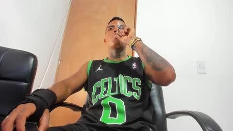 Snapshot of santiagogtx chatting on January 2025 09:00:02 PM Santiago online show from January 2025 09:00:02 PM