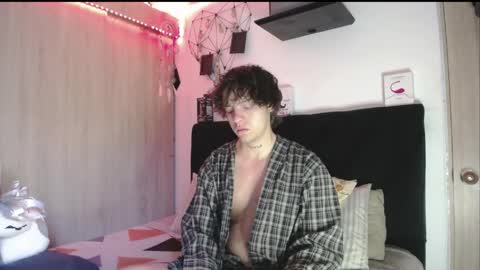 Snapshot of santii_rose chatting on April 2026 11:05:02 AM Santii online show from April 2026 11:05:02 AM