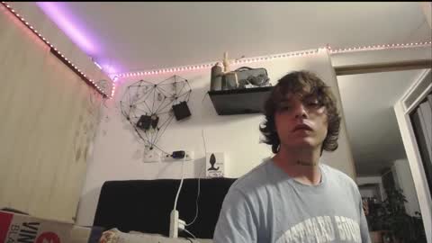 Snapshot of santii_rose chatting on June 2026 01:28:02 AM Santii online show from June 2026 01:28:02 AM