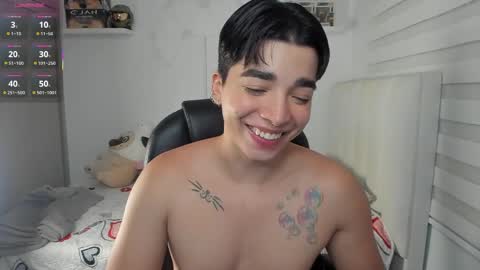 Snapshot of santy7u7 chatting on May 2026 01:38:02 PM Mr. Santiago online show from May 2026 01:38:02 PM