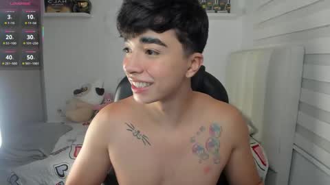 Snapshot of santy7u7 chatting on May 2026 01:40:01 PM Mr. Santiago online show from May 2026 01:40:01 PM