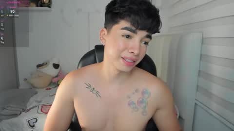 Snapshot of santy7u7 chatting on June 2026 01:36:01 PM Mr. Santiago online show from June 2026 01:36:01 PM