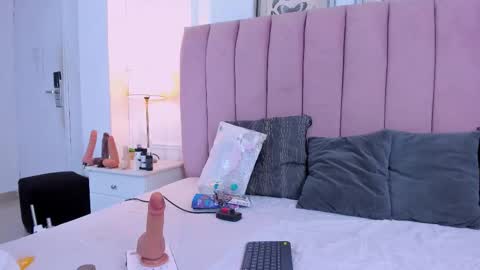 Santiago Carrington online show from March 2026 09:09:02 PM