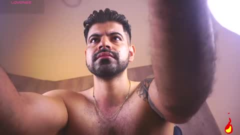 Snapshot of santy_king25 chatting on June 2026 11:10:01 AM santiago online show from June 2026 11:10:01 AM