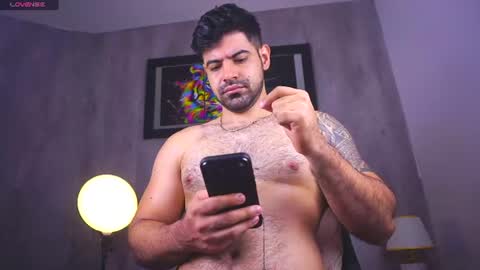 Snapshot of santy_king25 chatting on June 2026 10:51:01 AM santiago online show from June 2026 10:51:01 AM