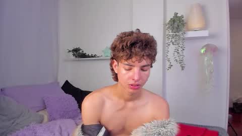 kitty online show from January 2026 01:54:02 AM