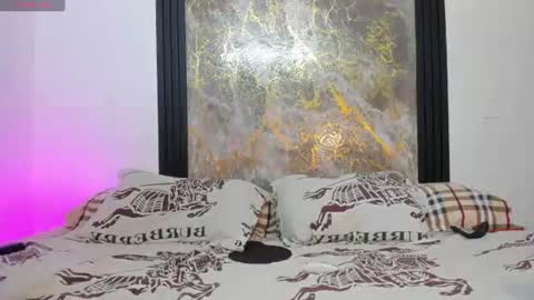 Snapshot of santy_of1 chatting on June 2026 01:52:02 AM santy_of1 online show from June 2026 01:52:02 AM