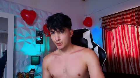 Santyago online show from February 2025 06:59:02 PM