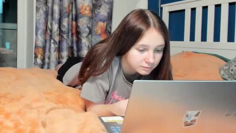 santythousand online show from December 2025 06:36:01 PM