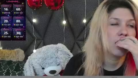 sanyaseraphine0 online show from November 2025 07:23:01 PM