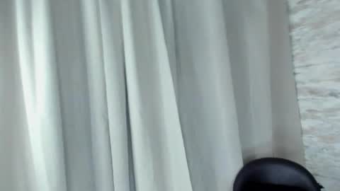 steph online show from December 2025 12:38:02 AM