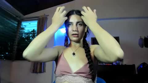 Sara online show from February 2025 11:19:02 PM