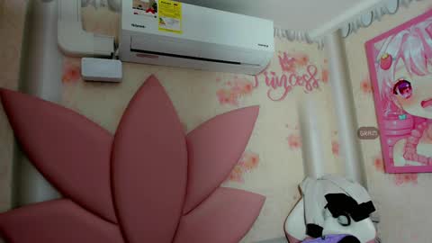 Snapshot of sara__brunette chatting on June 2026 03:29:02 AM SARA online show from June 2026 03:29:02 AM