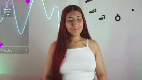 Snapshot of sara_blum_ chatting on May 2026 04:08:02 AM SARA online show from May 2026 04:08:02 AM