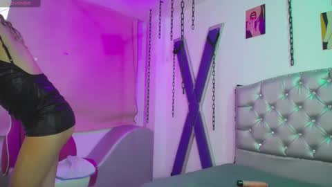 Sara Davina online show from January 2025 09:46:01 AM