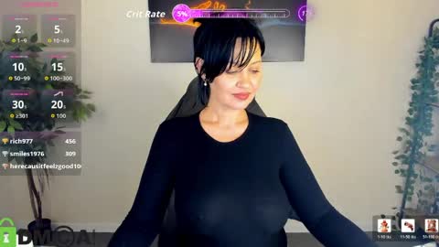 Snapshot of sara_devills chatting on May 2026 02:45:01 PM Sara online show from May 2026 02:45:01 PM