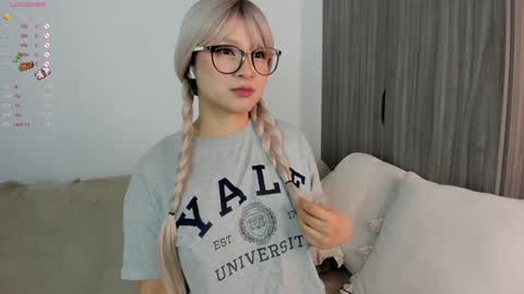 Sara  new account  give me thomb up  Follow me   help me reach 15k followers again   online show from January 2025 01:02:01 AM