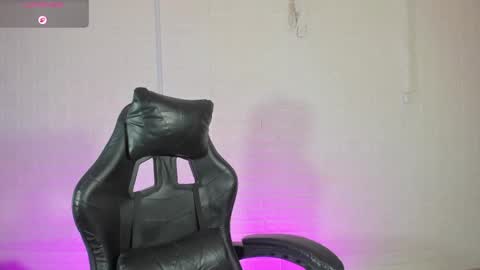 Sara Love online show from April 2026 02:51:02 AM