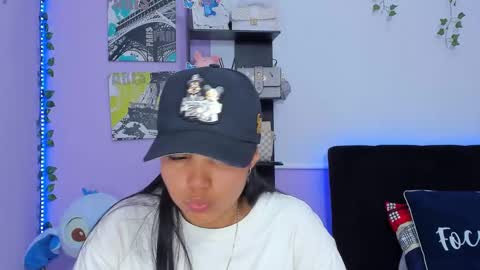 Sara Mendez online show from February 2025 05:16:02 PM